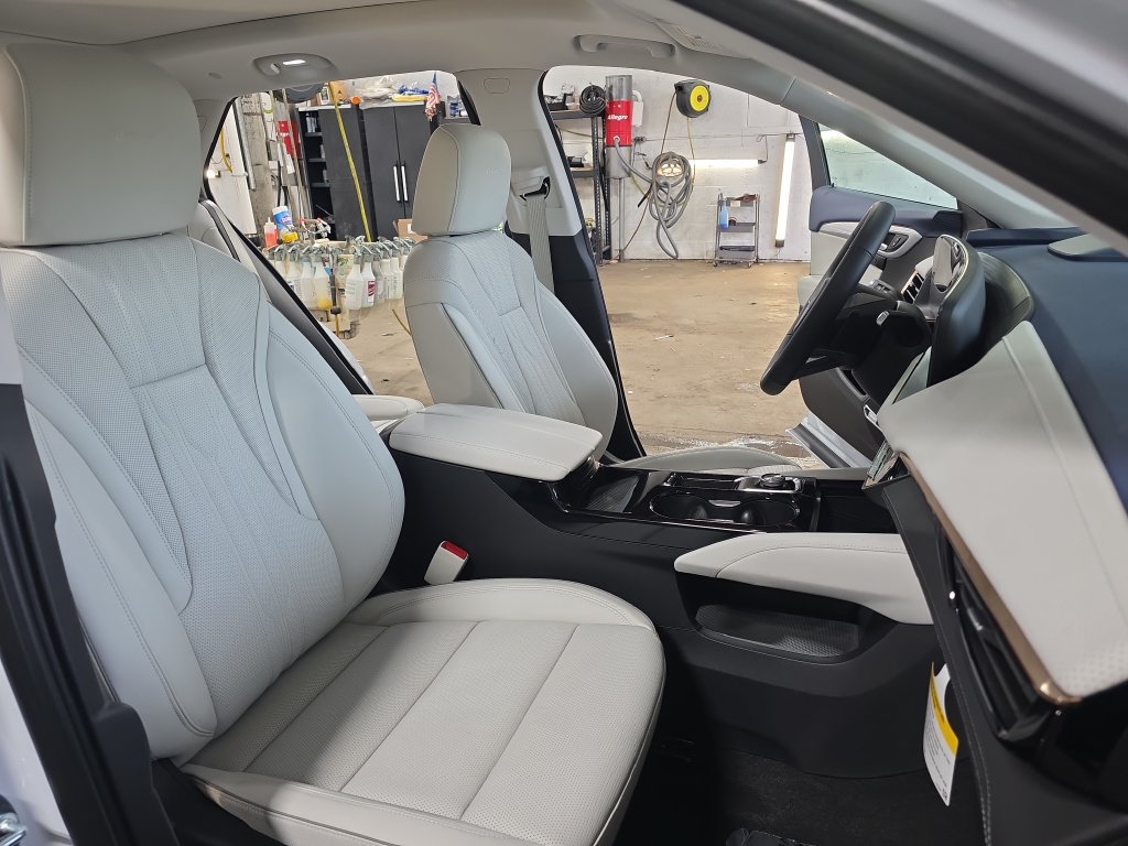 New 2026 Buick Envision Avenir AWD/4WD image 12