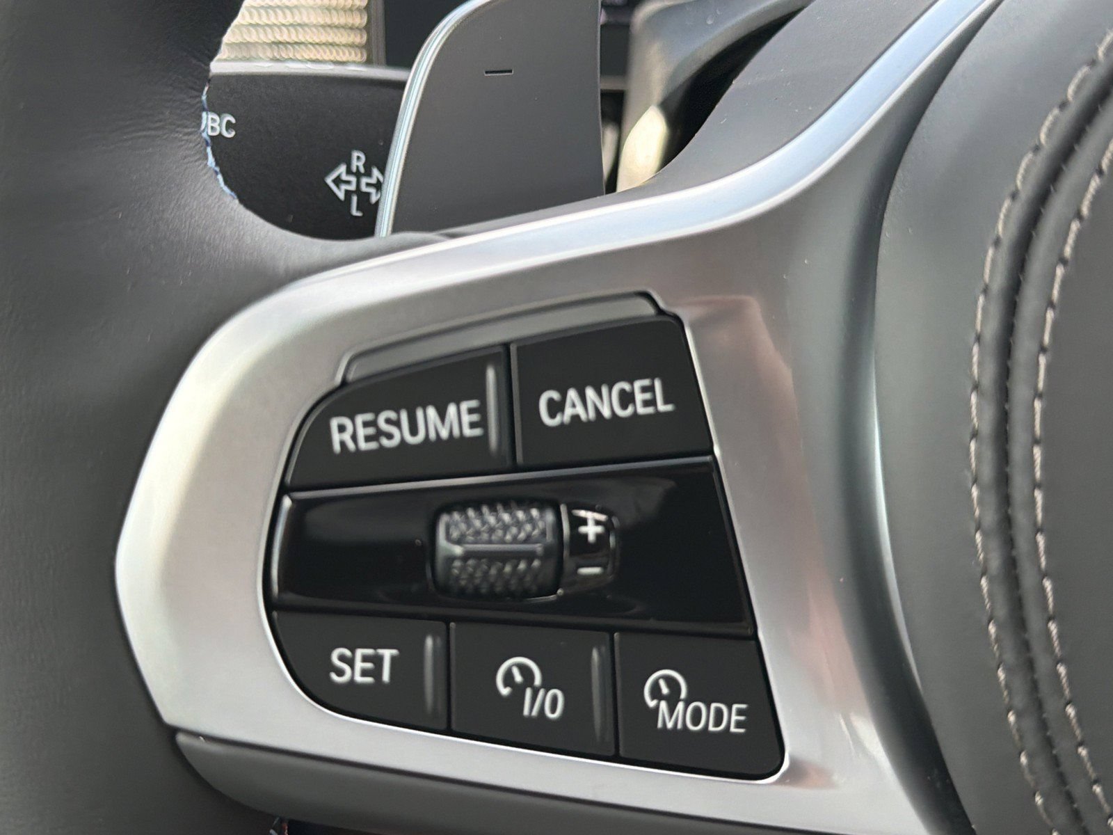 New 2027 BMW X7 M60i AWD/4WD image 35