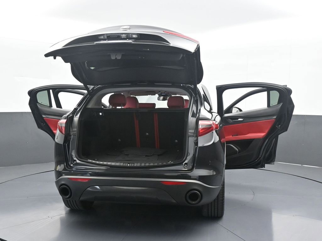 Used 2019 Alfa Romeo Stelvio w/ Nero Edizione image 74