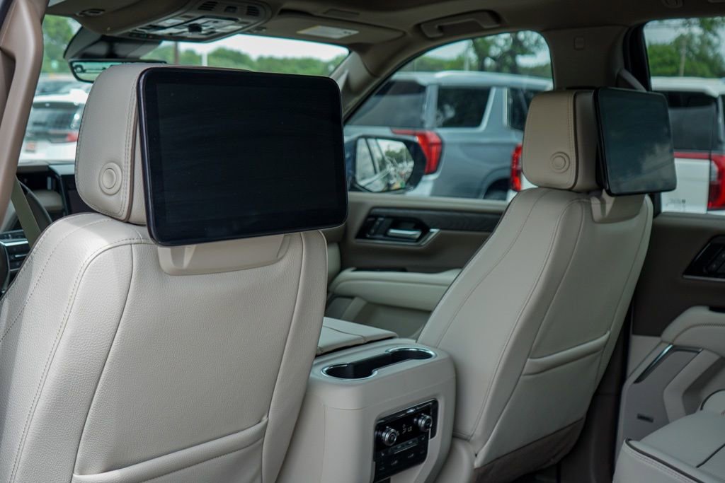 New 2026 GMC Yukon Denali image 18