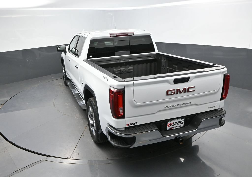 Used 2025 GMC Sierra 1500 SLT w/ SLT Premium Package AWD/4WD image 29