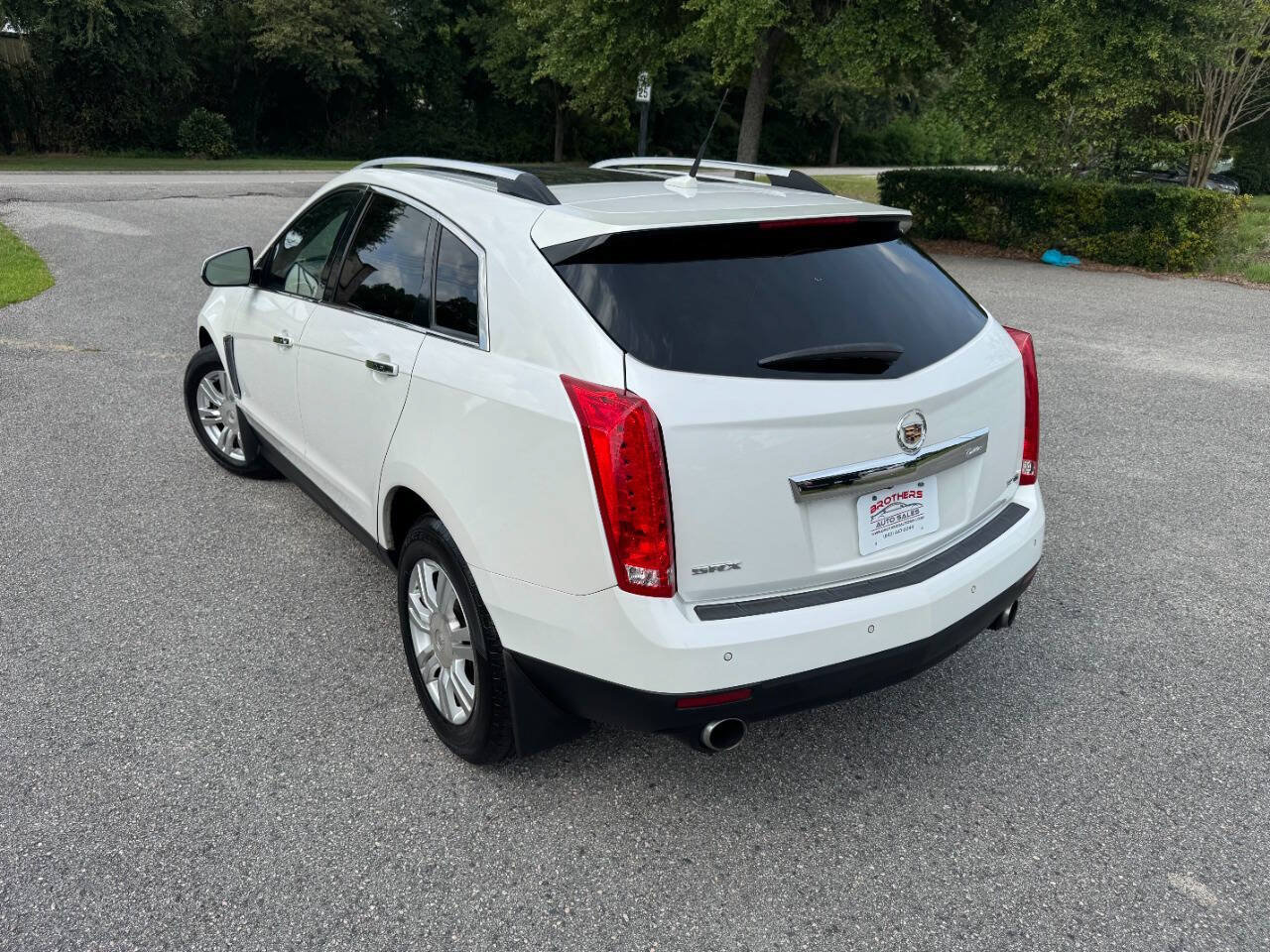 Used 2013 Cadillac SRX Luxury FWD image 4