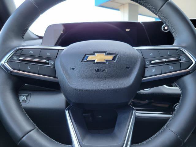 Used 2025 Chevrolet Equinox LT AWD/4WD image 14