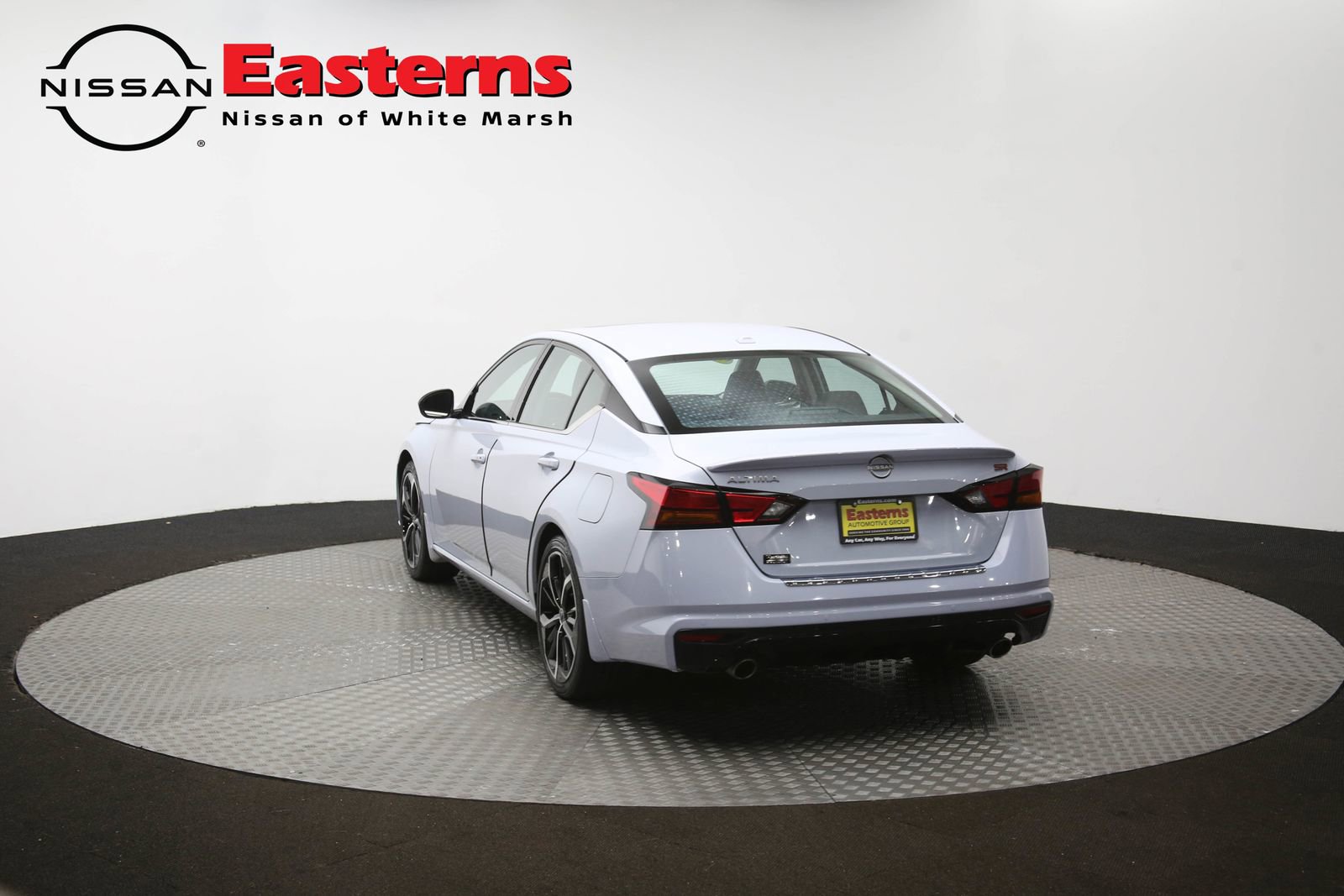 Used 2023 Nissan Altima 2.5 SR w/ SR Premium Package image 65