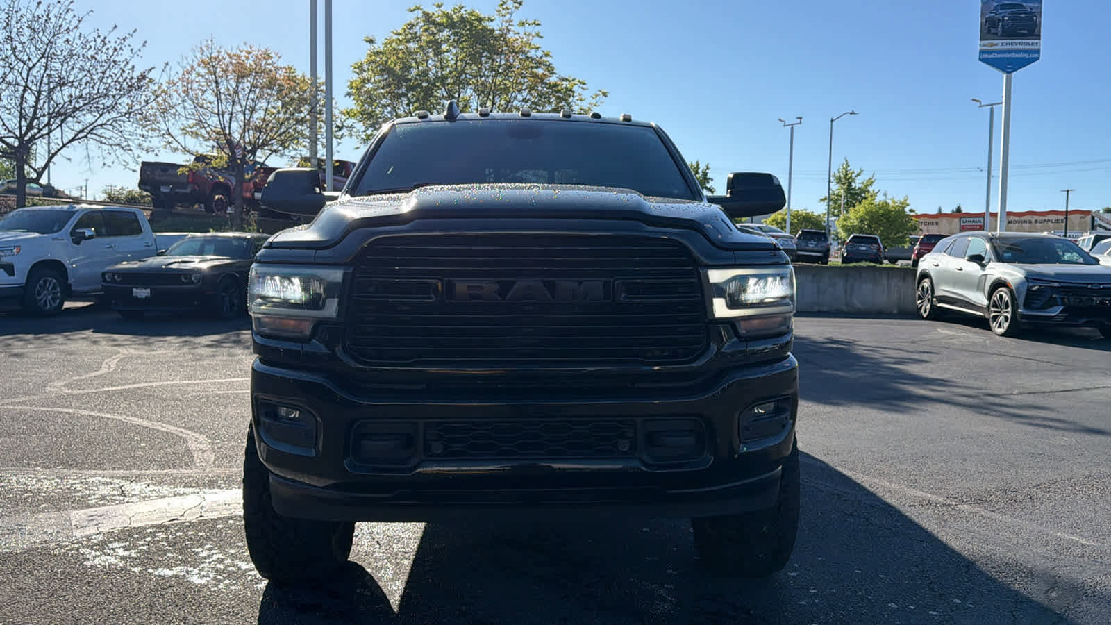 Used 2019 RAM 2500 Laramie w/ Night Edition image 2