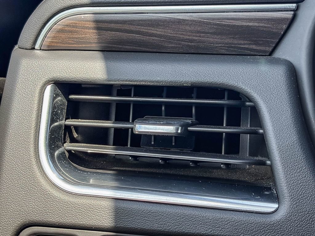 Used 2021 Chevrolet Tahoe Z71 image 46