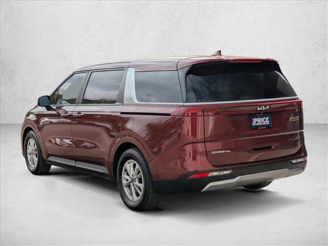 Used 2024 Kia Carnival LX image 7