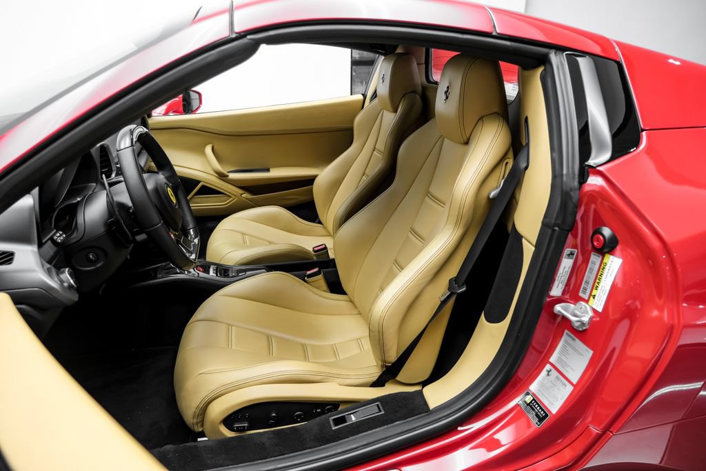 Used 2014 Ferrari 458 Spider RWD image 37