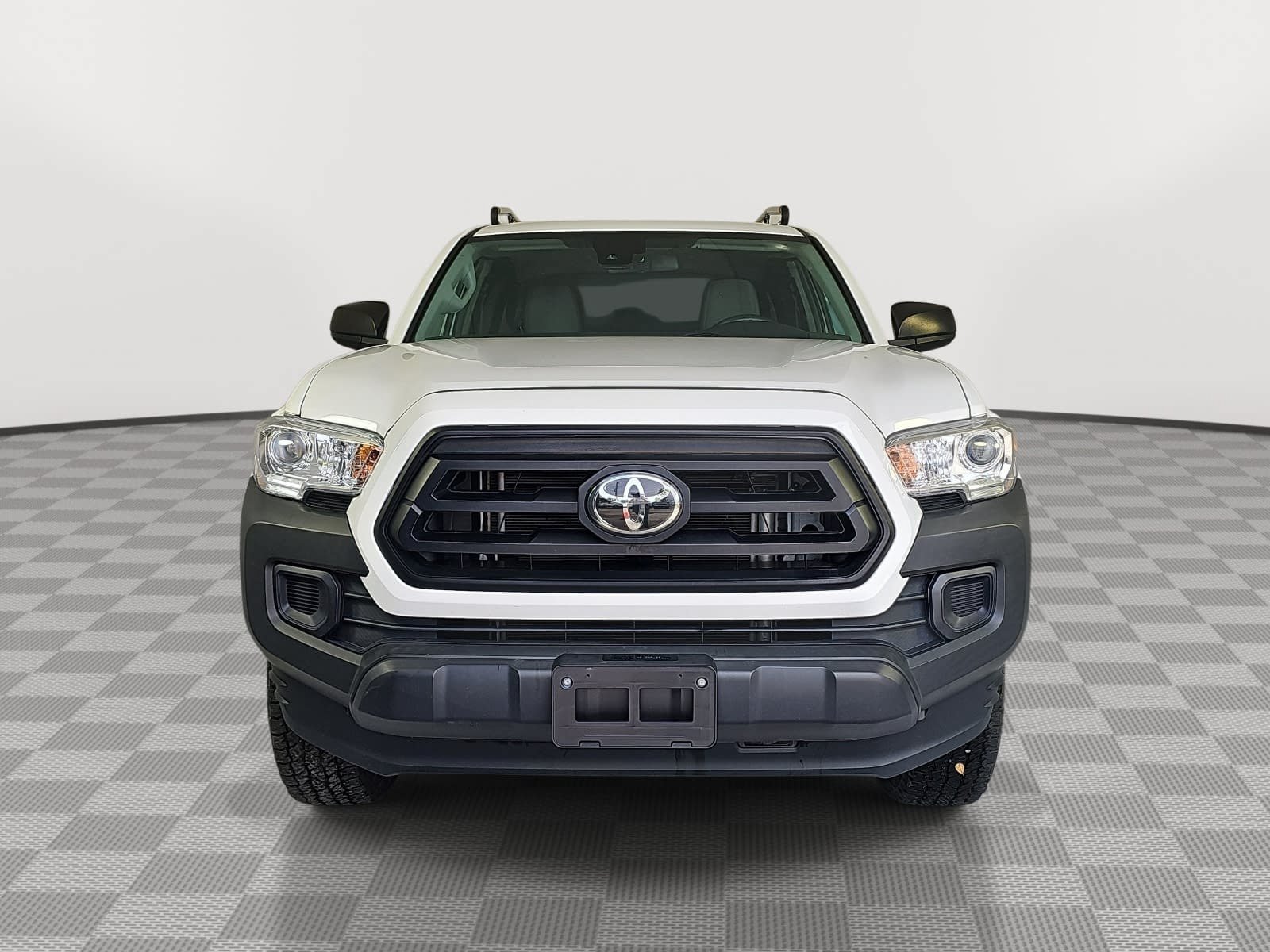 Used 2023 Toyota Tacoma SR RWD image 3