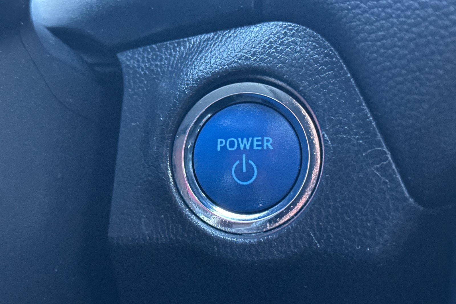 Used 2021 Toyota RAV4 XSE AWD/4WD image 23