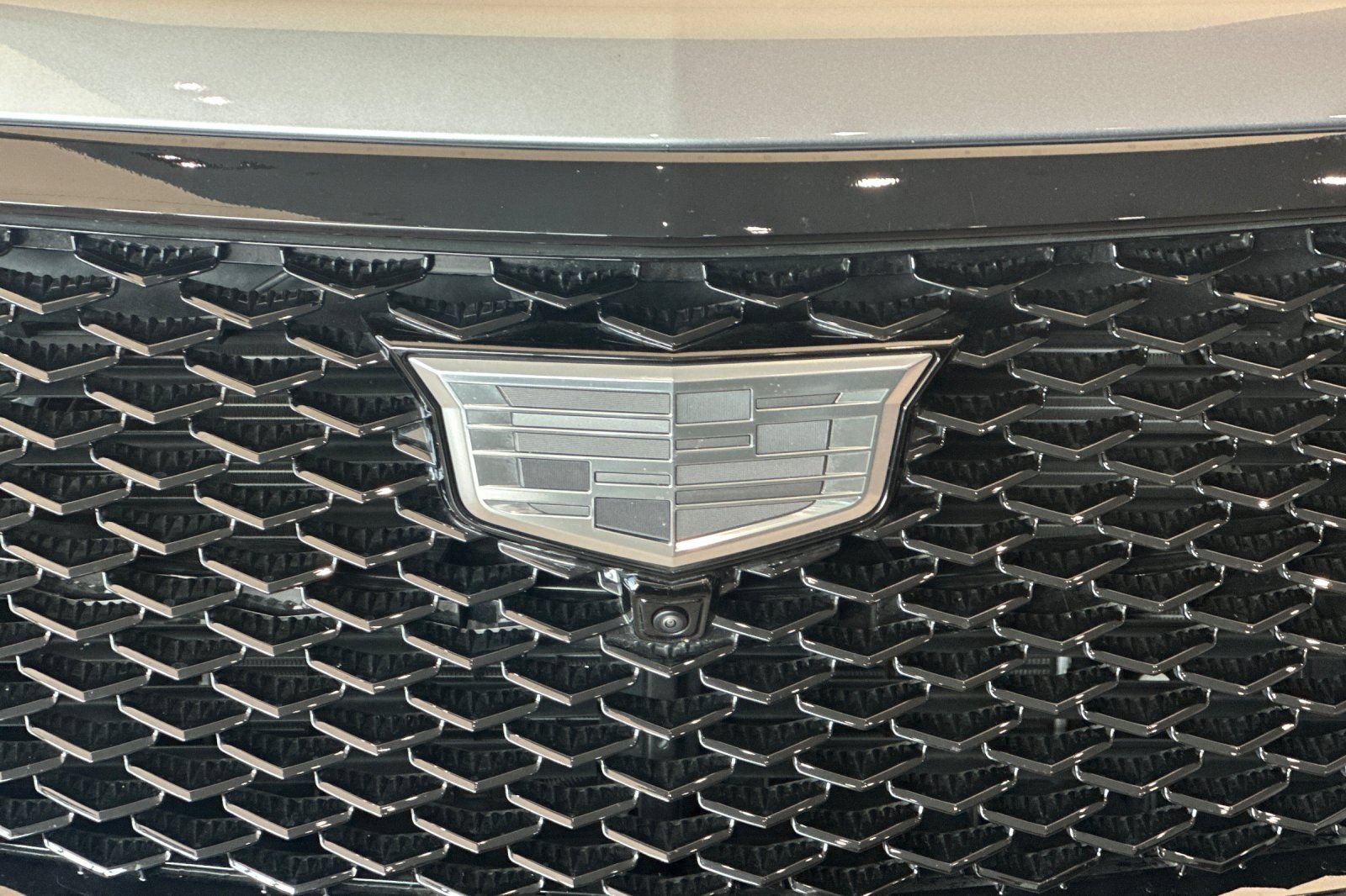Certified 2025 Cadillac Escalade V w/ LPO, ONYX Package AWD/4WD image 45