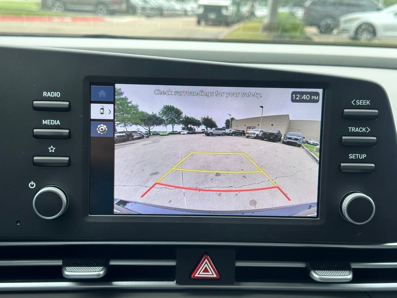 Used 2026 Hyundai Elantra SE FWD image 33