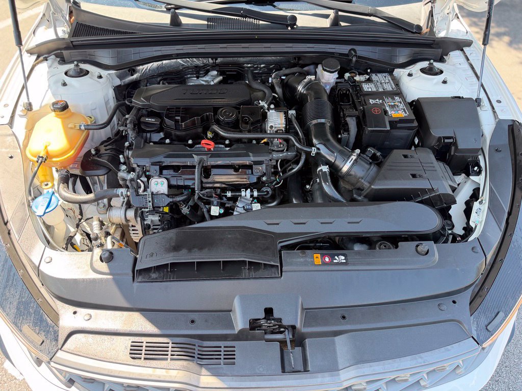 Used 2023 Kia K5 GT-Line w/ GT-Line Premium Package FWD image 6