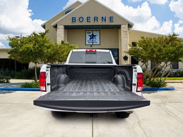 Used 2017 RAM 2500 Big Horn w/ Sport Appearance Group image 5