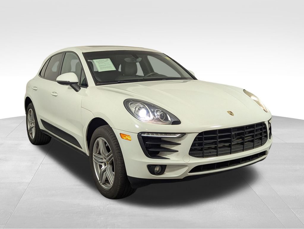Used 2015 Porsche Macan S w/ Premium Package Plus AWD/4WD image 27