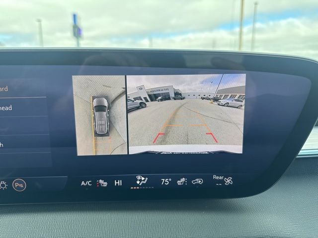 Used 2025 Buick Enclave Preferred w/ Trailering Package, 5000 lbs. image 39