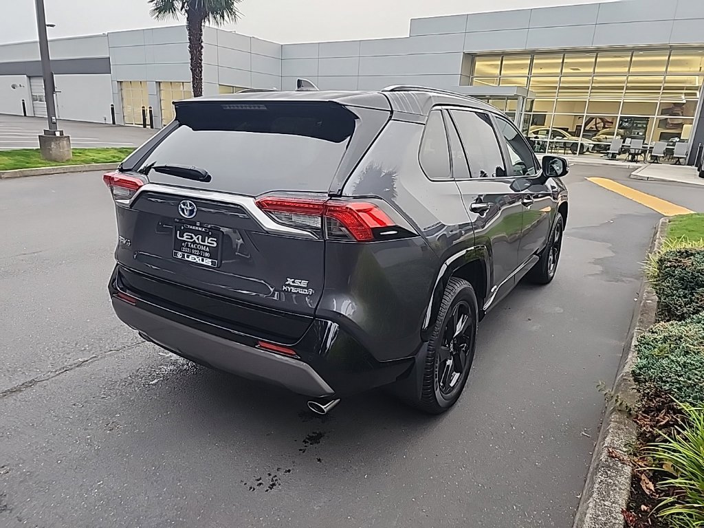Used 2020 Toyota RAV4 XSE AWD/4WD image 5