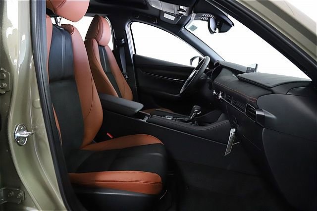 Used 2025 MAZDA MAZDA3 Carbon image 24