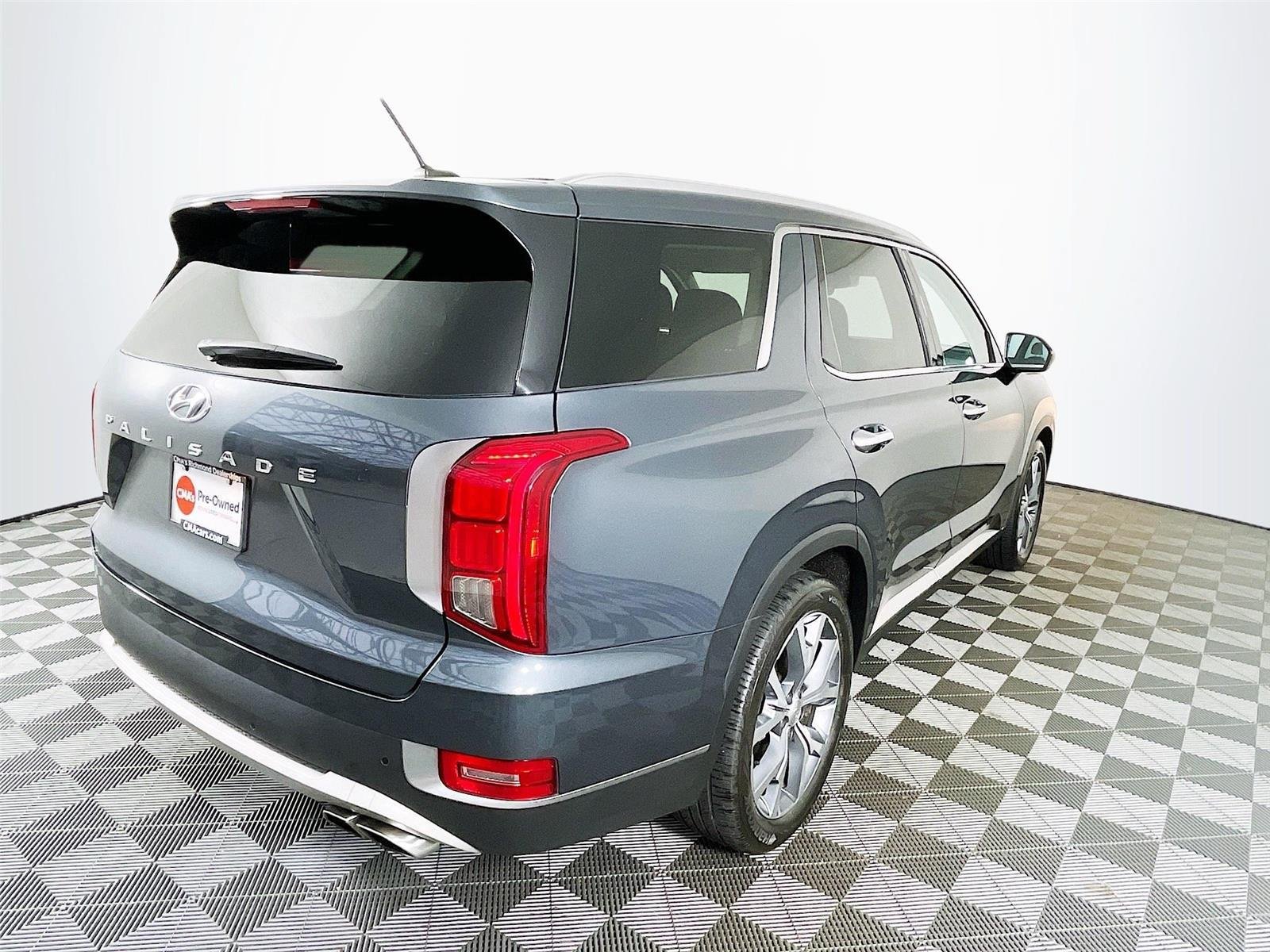 Used 2020 Hyundai Palisade SEL FWD image 9
