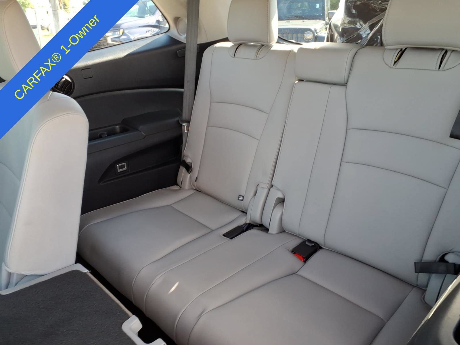Used 2018 Honda Pilot Touring image 13