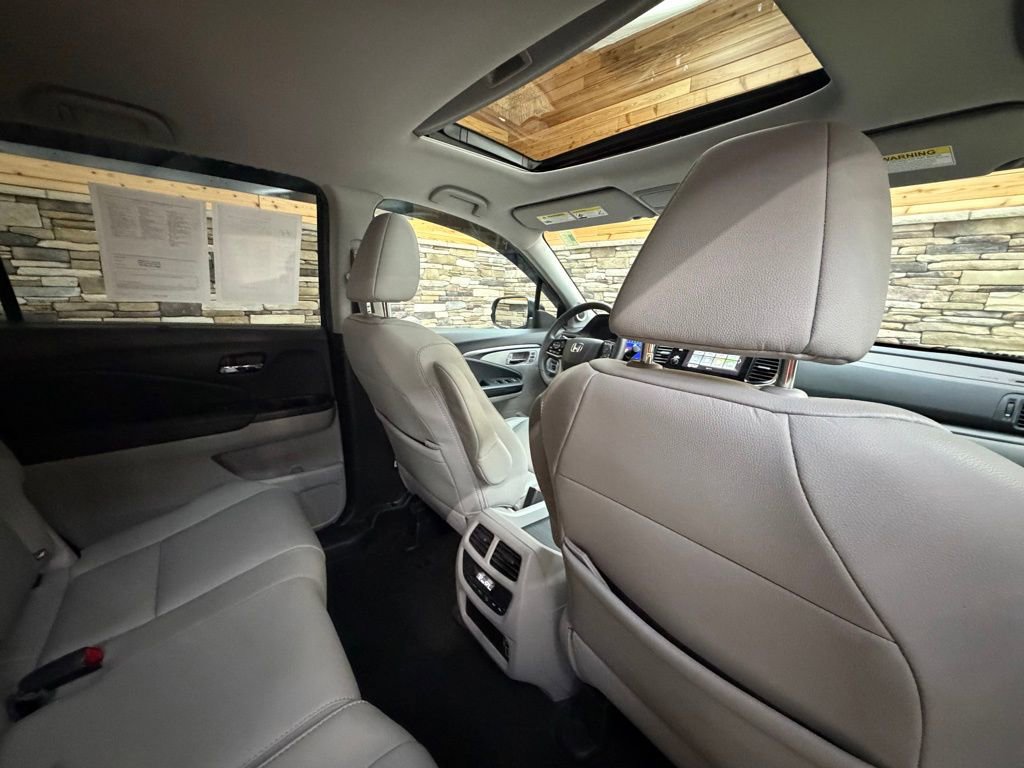 Used 2021 Honda Pilot Special Edition image 30