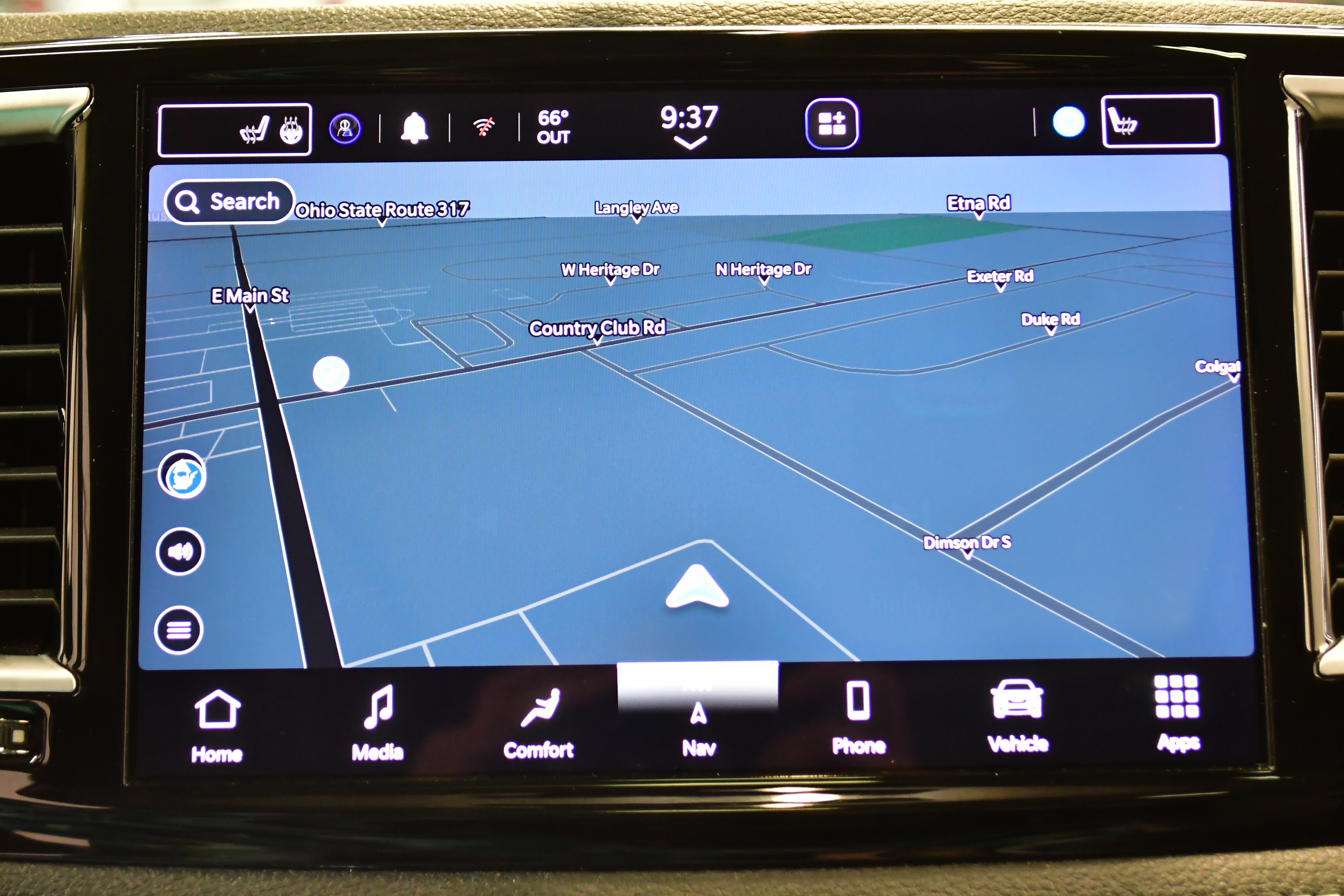 Used 2023 Chrysler Pacifica Limited FWD image 29