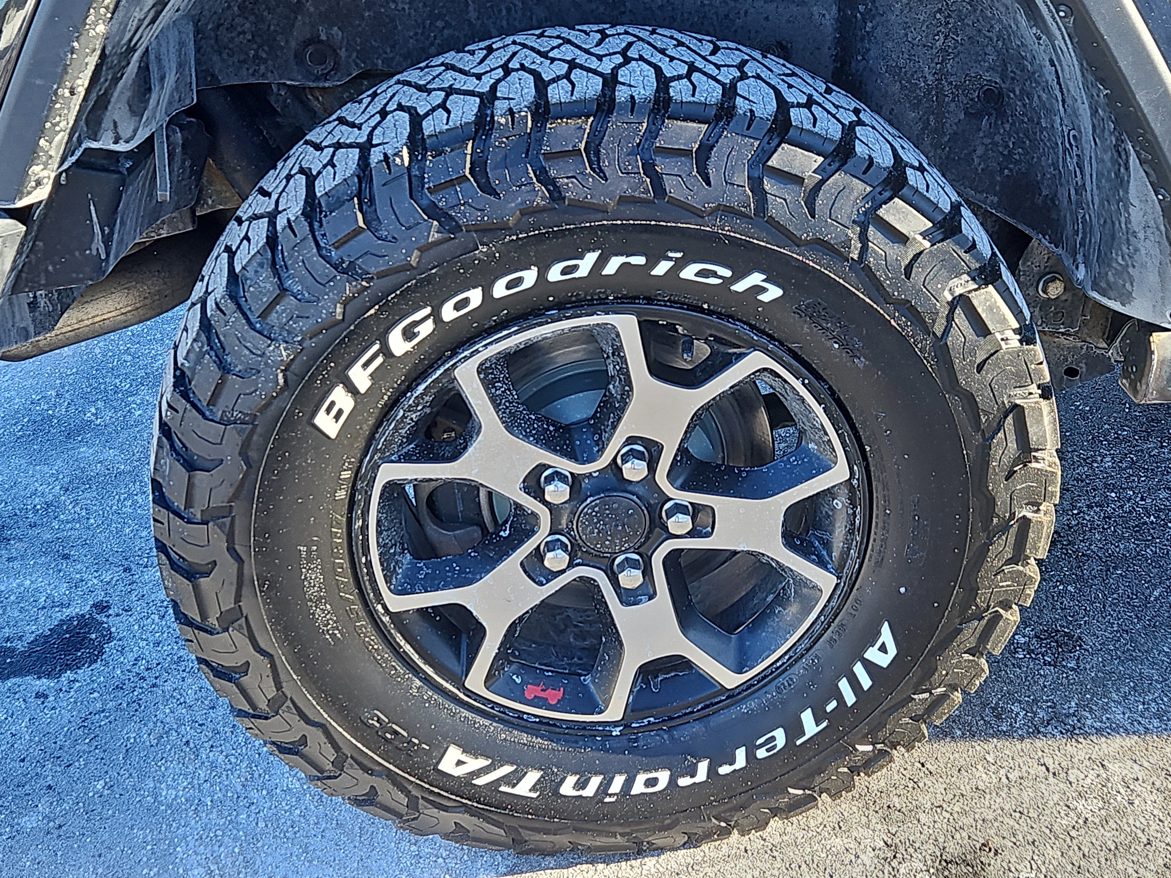 Used 2018 Jeep Wrangler Unlimited Rubicon image 29