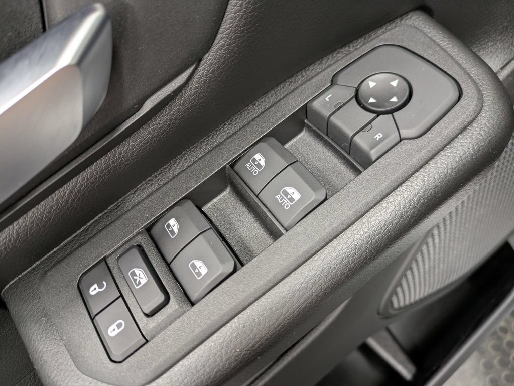 Used 2026 RAM 1500 Express AWD/4WD image 11