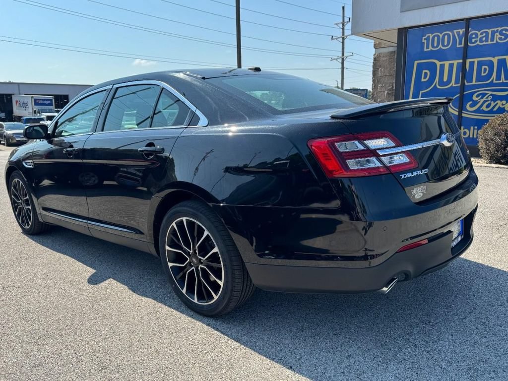 Used 2019 Ford Taurus SEL w/ Equipment Group 201A FWD image 5