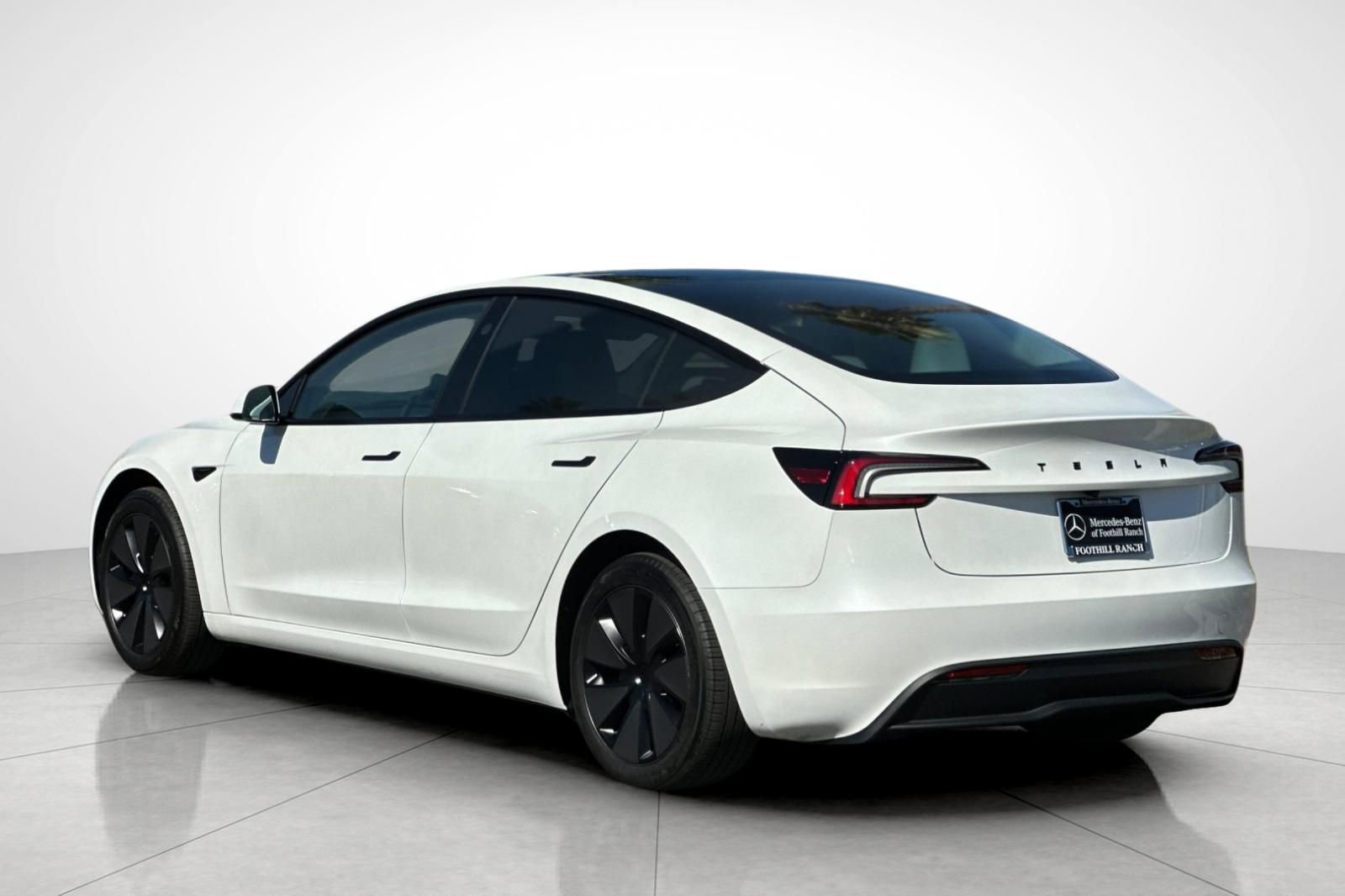 Used 2025 Tesla Model 3 Long Range image 13