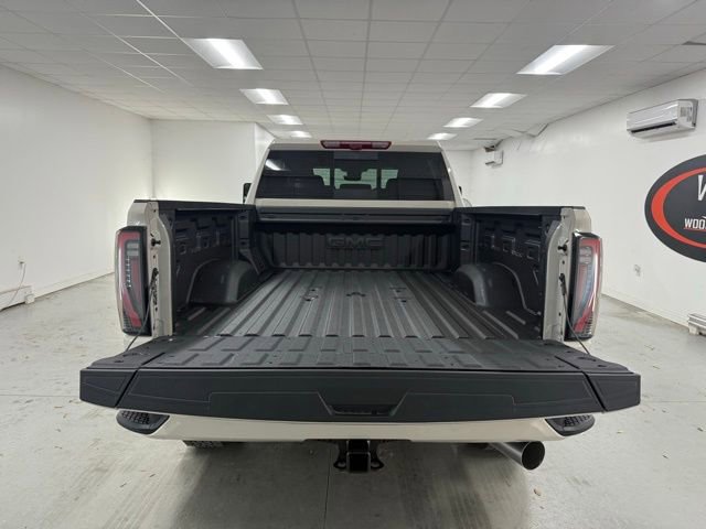 New 2026 GMC Sierra 2500 AT4 w/ AT4 Premium Plus Package image 8
