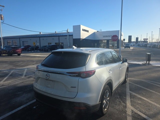 Used 2017 MAZDA CX-9 Touring image 4