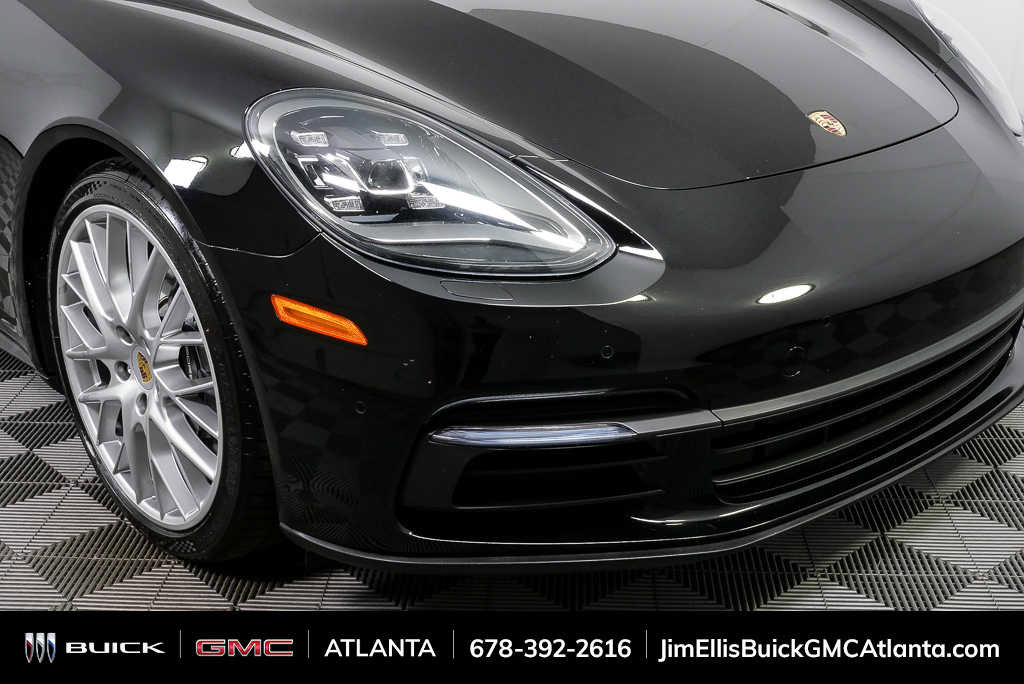 Used 2018 Porsche Panamera 4 w/ Premium Package Plus image 41