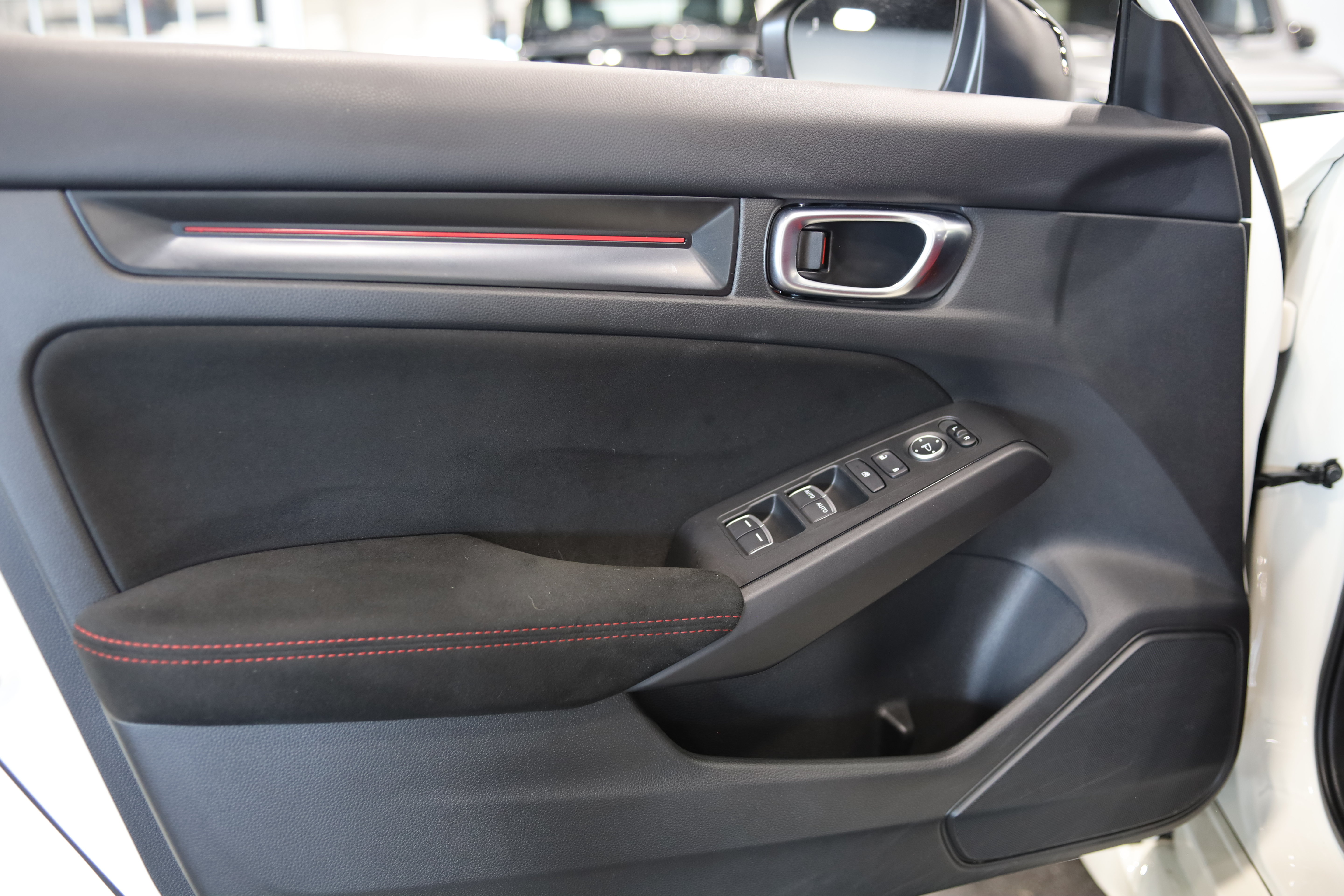 Used 2023 Honda Civic Type R image 14