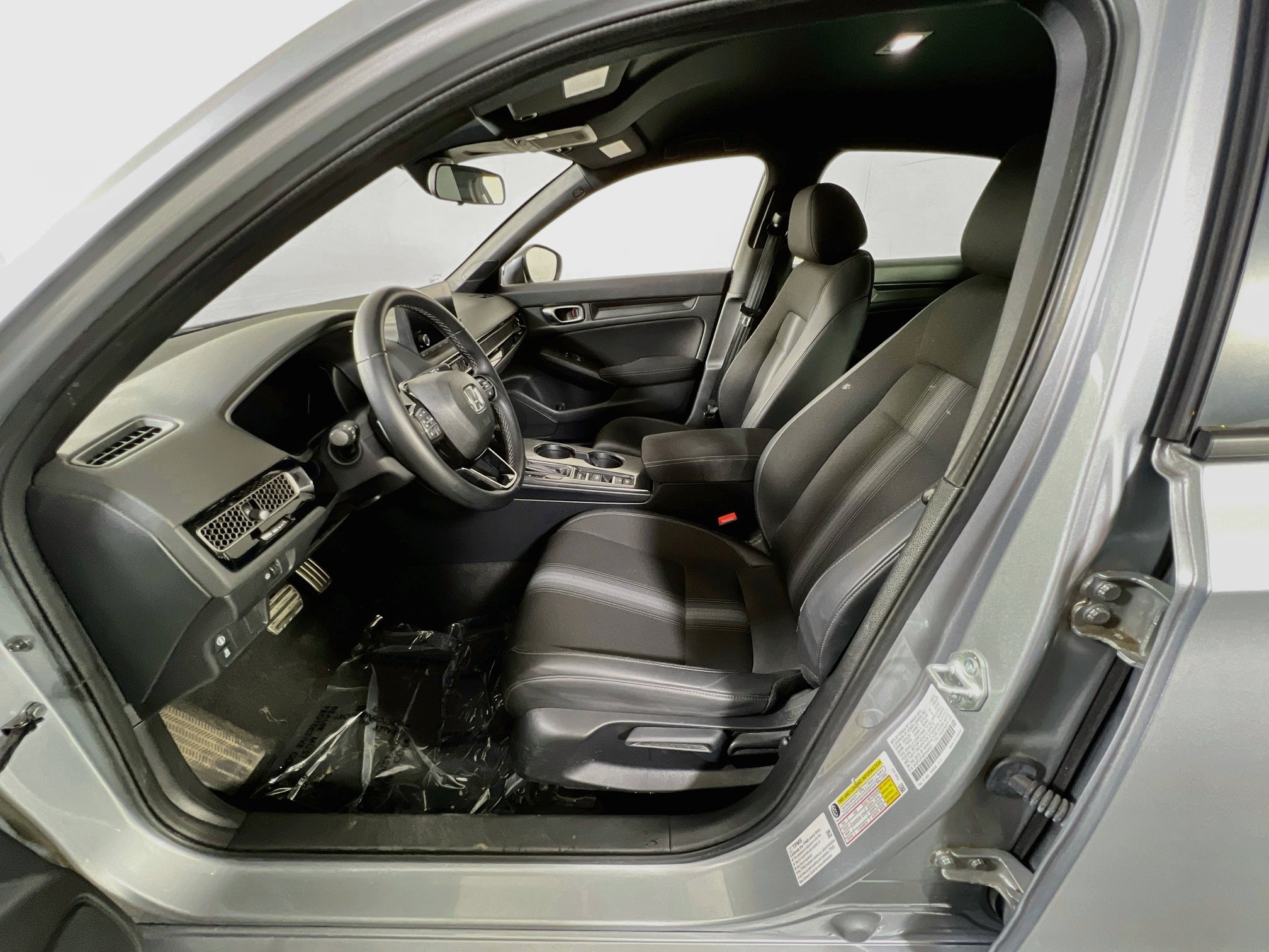 Used 2023 Honda Civic Sport image 19