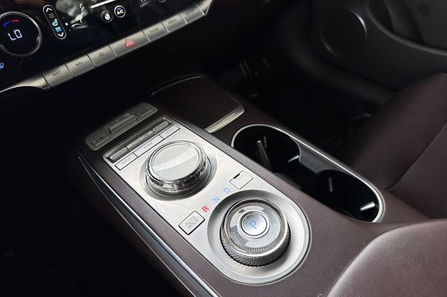 Used 2022 Genesis GV70 2.5T w/ Advanced Package image 27