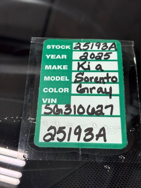 Used 2025 Kia Sorento X-Line EX image 25