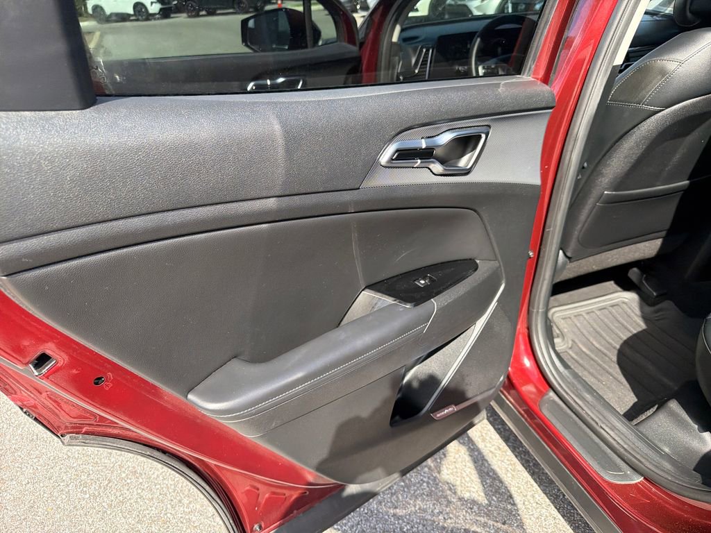 Used 2023 Kia Sportage SX FWD image 18