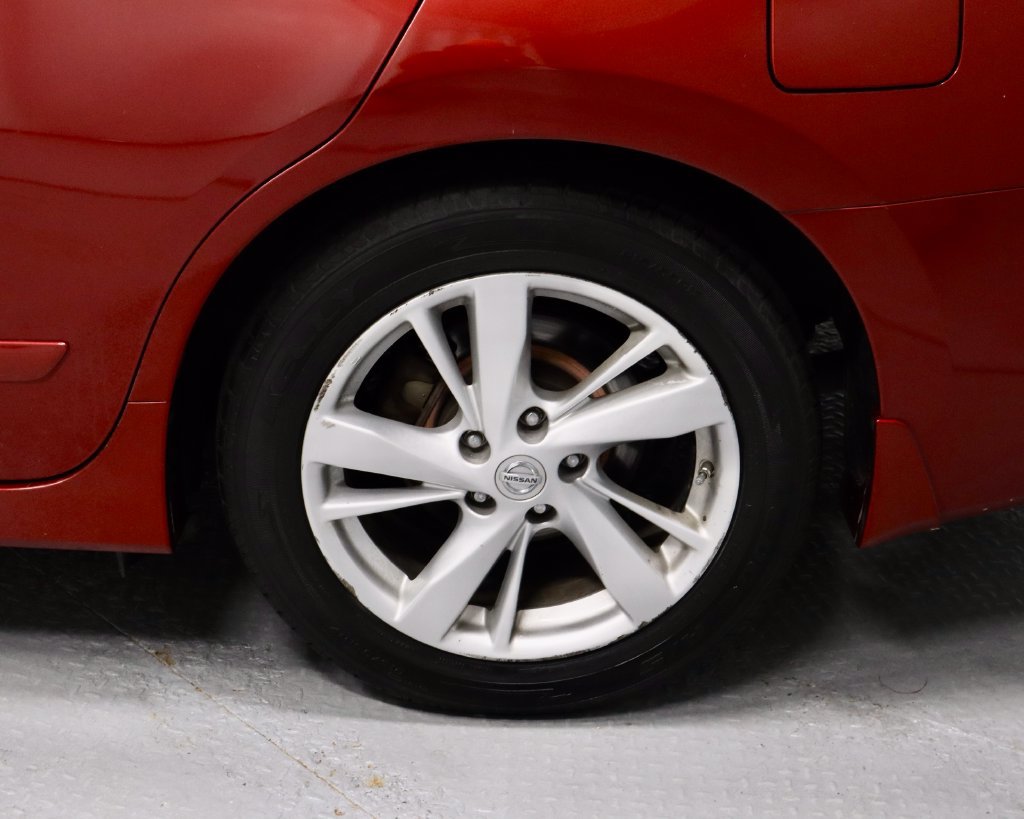 Used 2015 Nissan Altima 2.5 SV FWD image 19