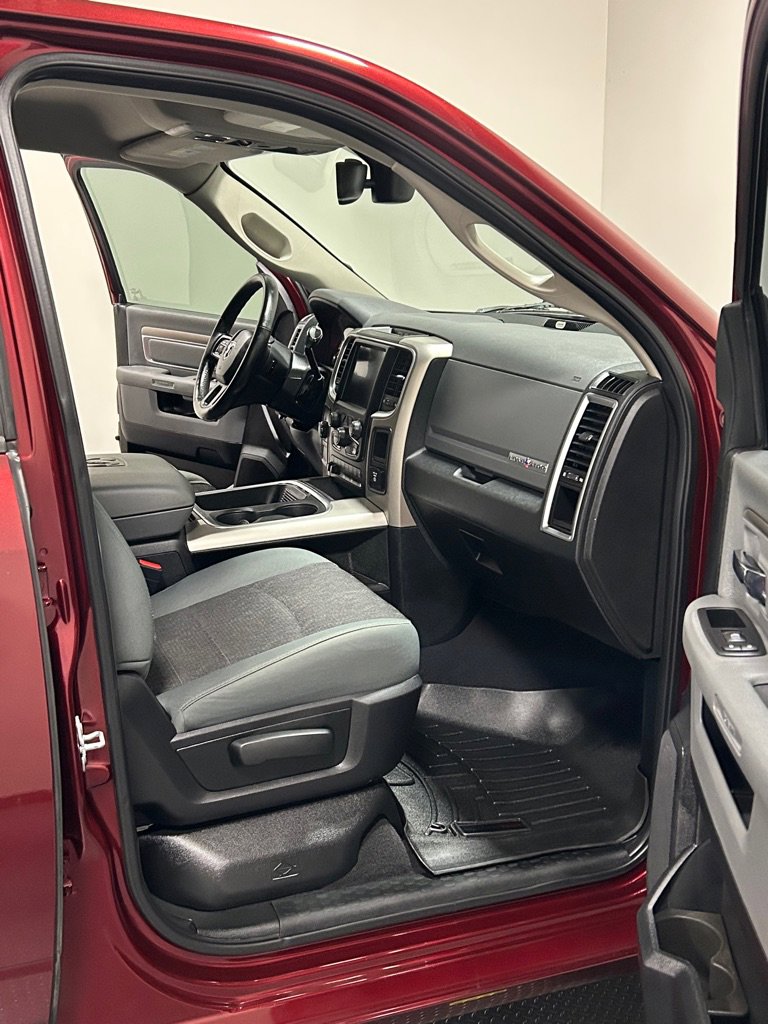 Used 2016 RAM 2500 Lone Star image 11