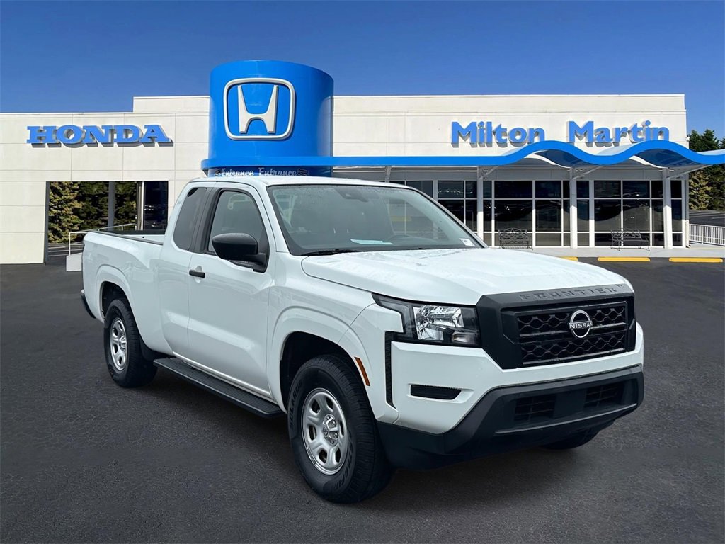 Used 2022 Nissan Frontier S video 1
