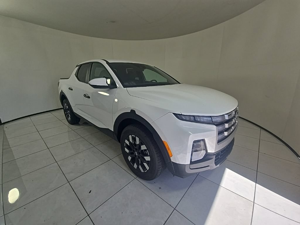 New 2027 Hyundai Santa Cruz SE FWD image 3