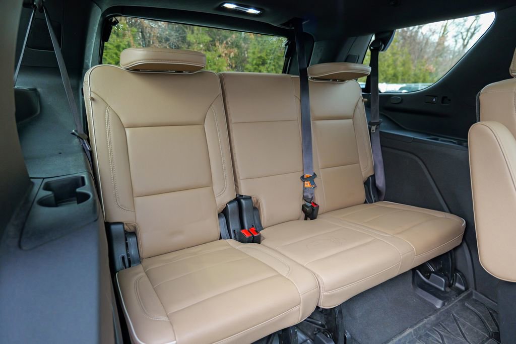 Used 2023 Chevrolet Tahoe Premier AWD/4WD image 37