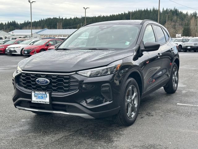 Used 2025 Ford Escape ST-Line AWD/4WD image 7