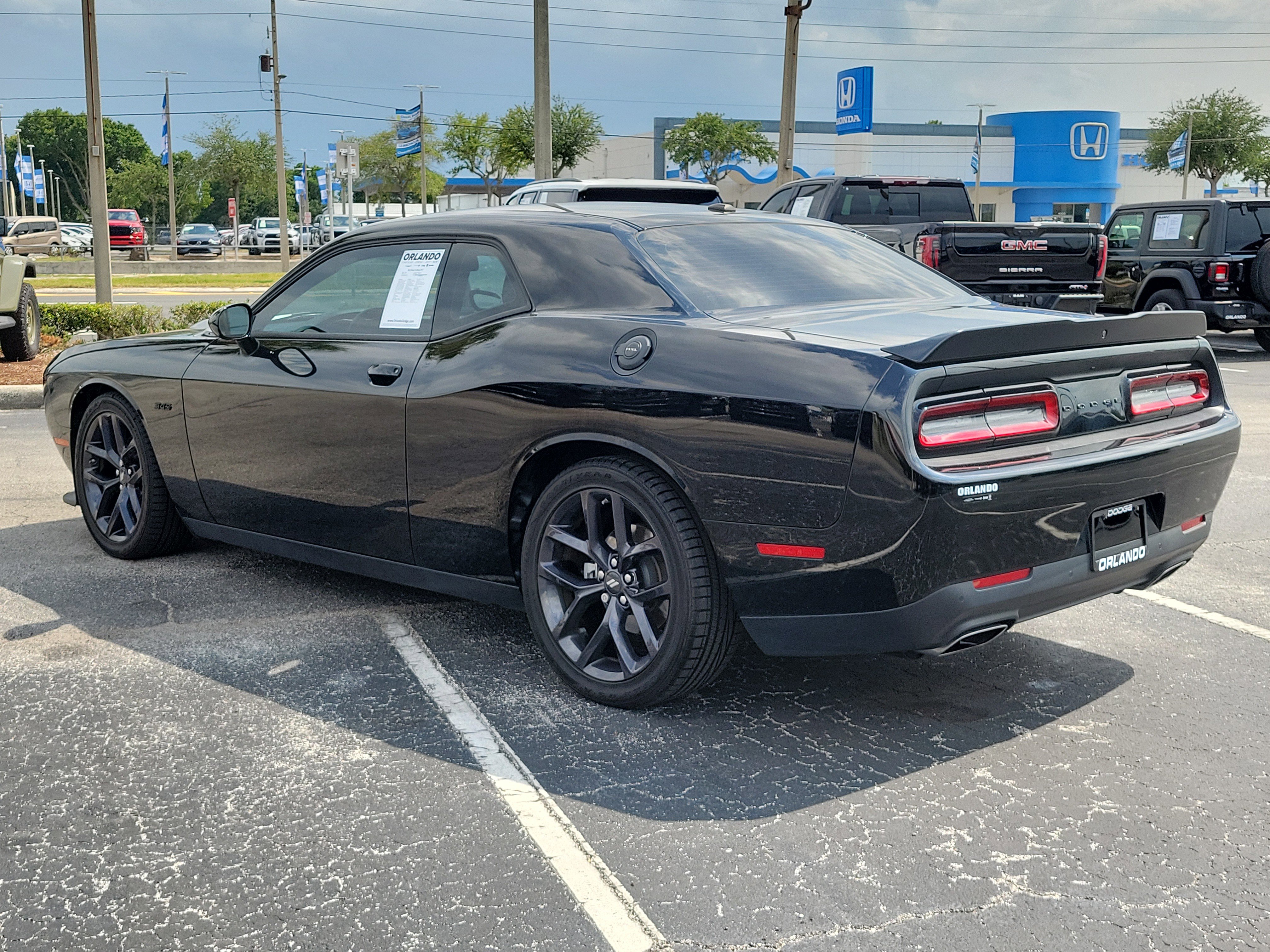 Used 2023 Dodge Challenger R/T w/ Blacktop Package RWD image 5