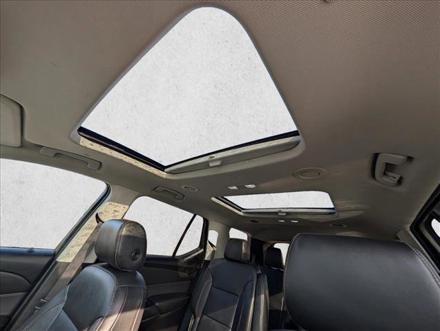 Used 2020 Chevrolet Traverse Premier image 16