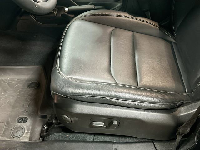 Used 2024 Jeep Wrangler Sahara w/ Technology Group image 20