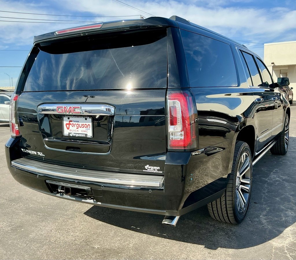 Used 2019 GMC Yukon XL Denali w/ Denali Ultimate Package image 19