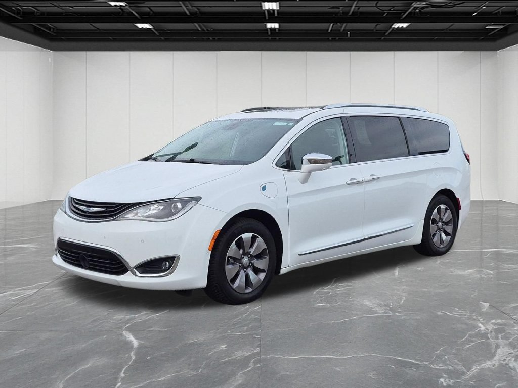 Used 2018 Chrysler Pacifica Limited w/ Advanced Safetytec Group FWD image 1
