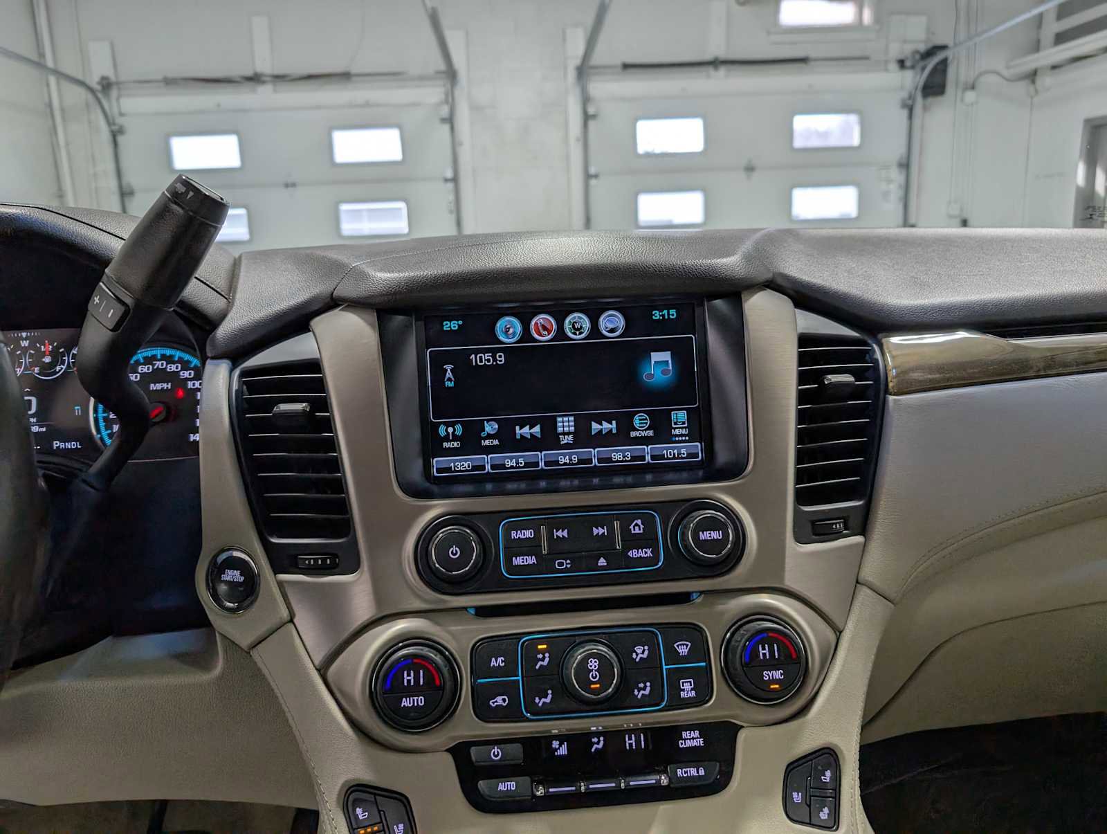 Certified 2017 GMC Yukon Denali image 40